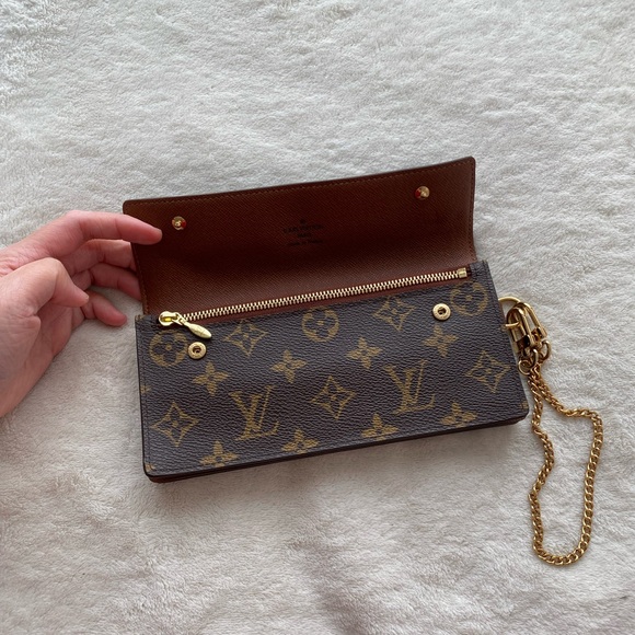 Authentic LV Louis Vuitton Monogram Accordion wallet with chain - Picture 3 of 8